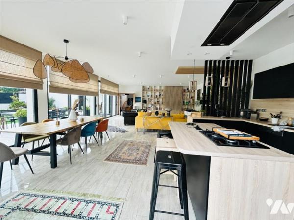 Agon Coutainville Magnifique maison récente à 30 m de la mer