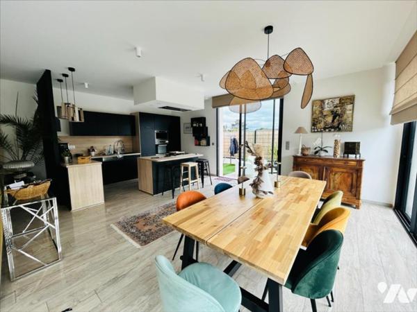 Agon Coutainville Magnifique maison récente à 30 m de la mer