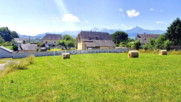 Terrain de 1 244 m²