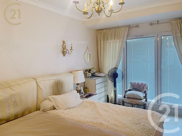 Appartement T3 à vendre  3 pièces - 105,89 m2 ST MALO - 35