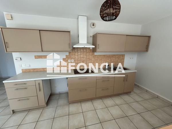 Location Appartement 3 pièces 69.13 m² - 100 ET 102 RUE DES CHABOTTES Saint Marcel Les Valence 26320