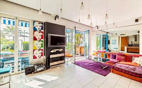Vente Appartement 1 pièces 57 m2 à Nice