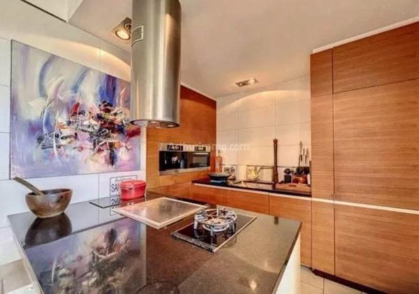 Vente Appartement 1 pièces 57 m2 à Nice