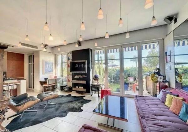 Vente Appartement 1 pièces 57 m2 à Nice