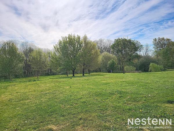 A Vendre Maison de plain-pied de 115 m² sur parcelle de plus d'un hectare à la campagne