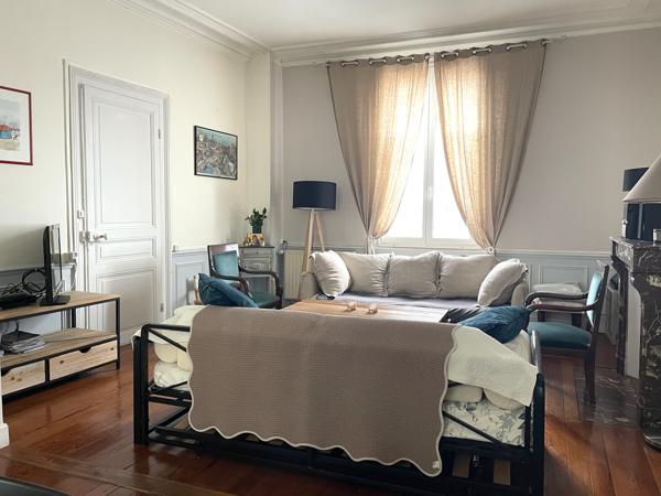 Maison 7 pièces - 140 m²