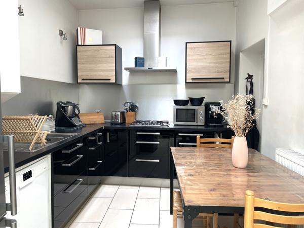 Maison 7 pièces - 140 m²