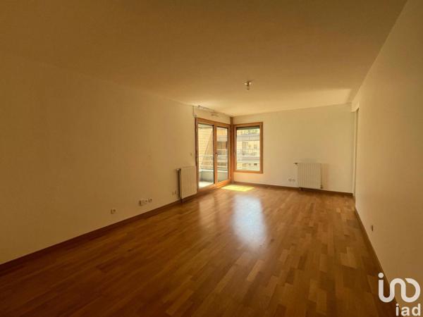 Location appartement 3 pièces 75 m² Lyon 2