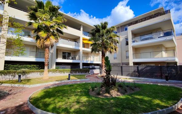 Appartement à louer    3 pièces •  Mandelieu-la-Napoule