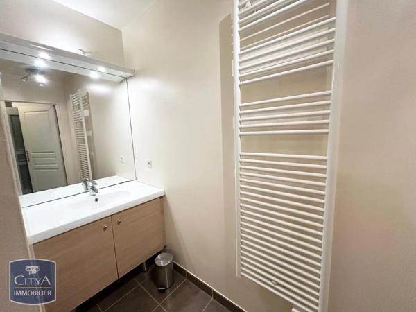 Appartement à louer 2 pièces 36.76m² La Garenne-Colombes (92250)