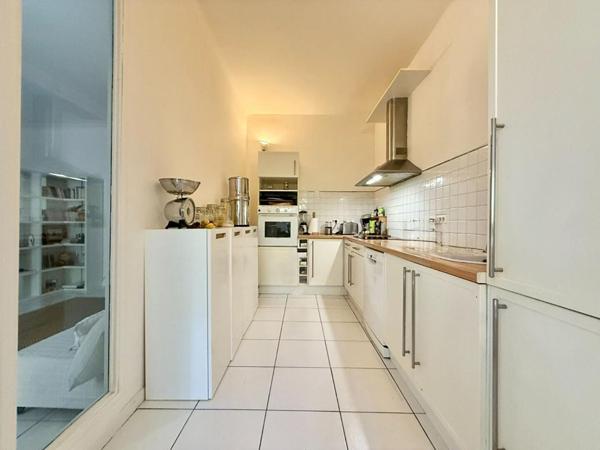 Appartement Marseille 8ème, 4 pièces 112 m2 avec jardin