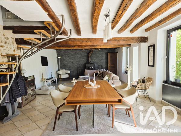 Location maison 3 pièces 90 m² La Celle-les-Bordes