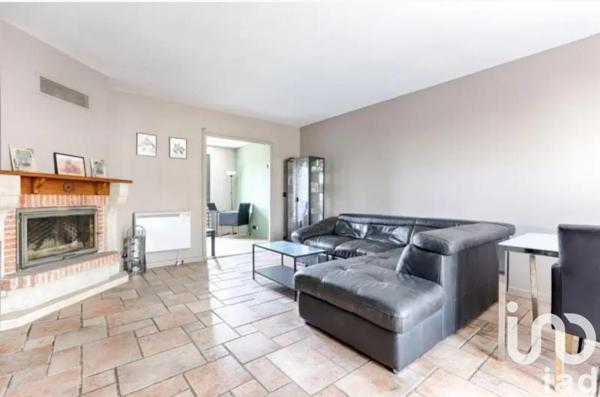 House for sale 5 rooms 130 m² Épinay-sous-Sénart