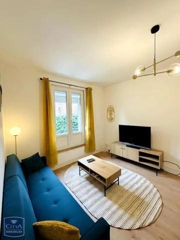 Appartement à louer 2 pièces 51.58m² Charleville-Mézières (08000)