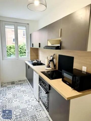 Appartement à louer 2 pièces 51.58m² Charleville-Mézières (08000)
