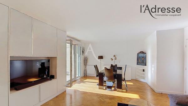 PUTEAUX / QUARTIER REPUBLIQUE Appartement 3 pièces 67m² avec terrasse, cave et parking