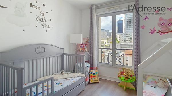 PUTEAUX / QUARTIER REPUBLIQUE Appartement 3 pièces 67m² avec terrasse, cave et parking