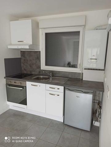 Canal de rompsay, quartier calme, proche centre de LA ROCHELLE. 231 000 € H.A.I.*