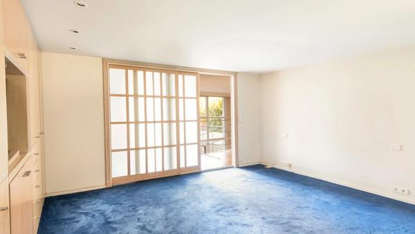 Appartement Paris 19e - BUTTES CHAUMONT