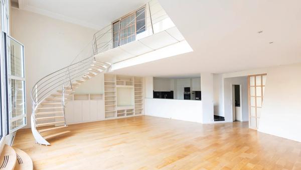 Appartement Paris 19e - BUTTES CHAUMONT