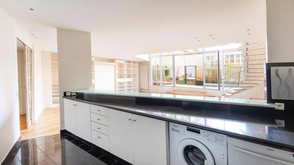 Appartement Paris 19e - BUTTES CHAUMONT