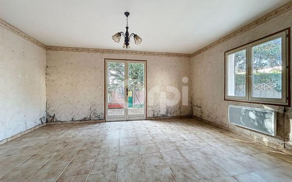 Maison à vendre    3 pièces •  Chantilly