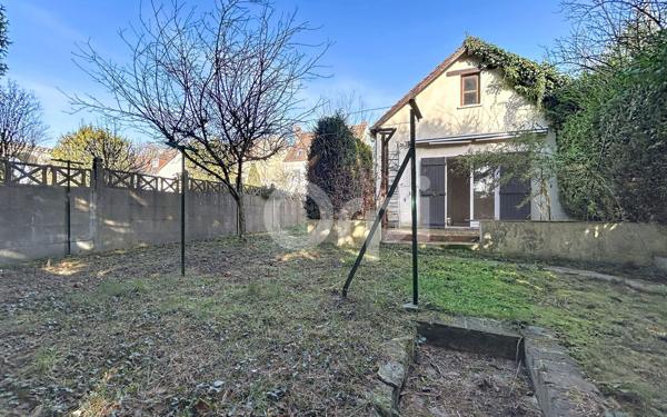 Maison à vendre    3 pièces •  Chantilly