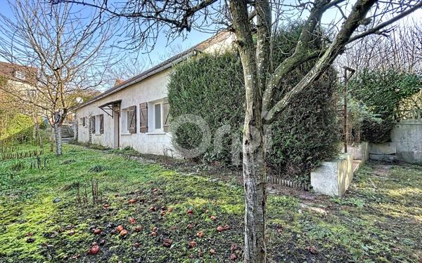 Maison à vendre    3 pièces •  Chantilly