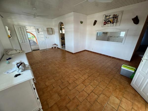 ✨ Coup de cœur assuré : Maison T4 bis avec jardin paysagé et piscine ✨