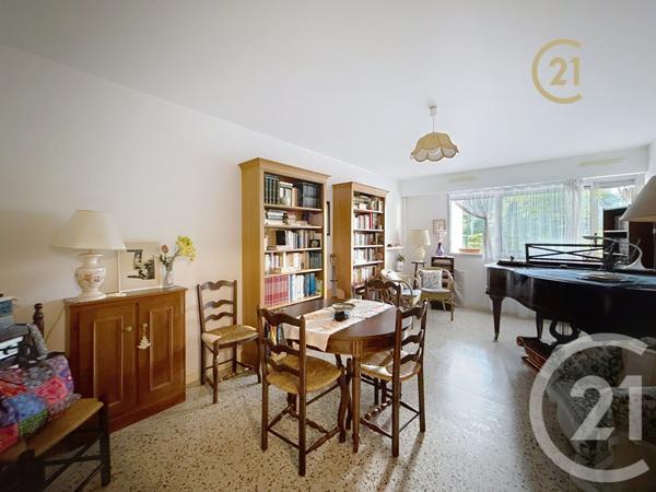 Appartement F2 à vendre  2 pièces - 48,40 m2 ANTIBES - 06