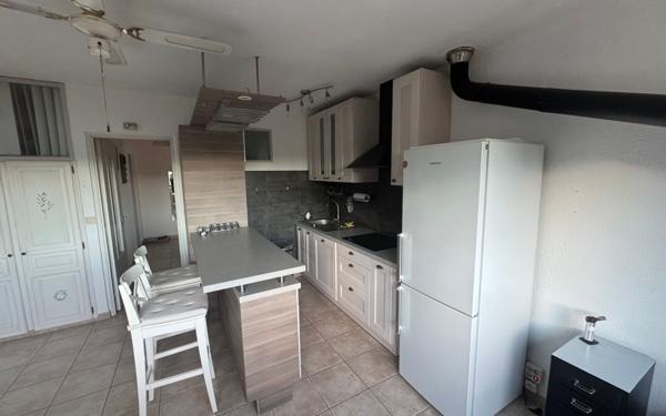 Appartement à vendre    2 pièces • 45 m2 Sainte-Croix-du-Verdon