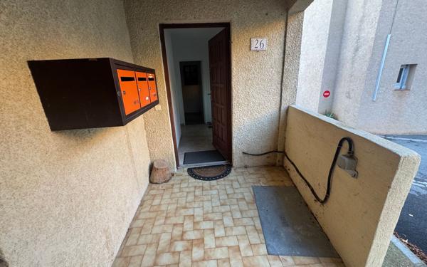 Appartement à vendre    2 pièces • 45 m2 Sainte-Croix-du-Verdon