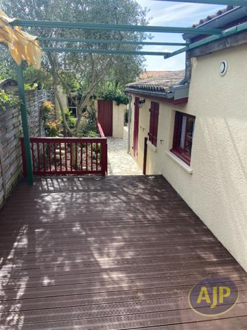 Location maison Saintes : 930 € - AJP Immobilier Saintes