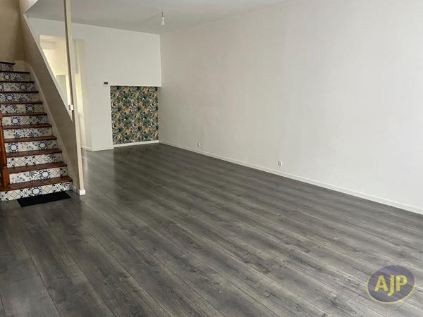 Location maison Saintes : 930 € - AJP Immobilier Saintes