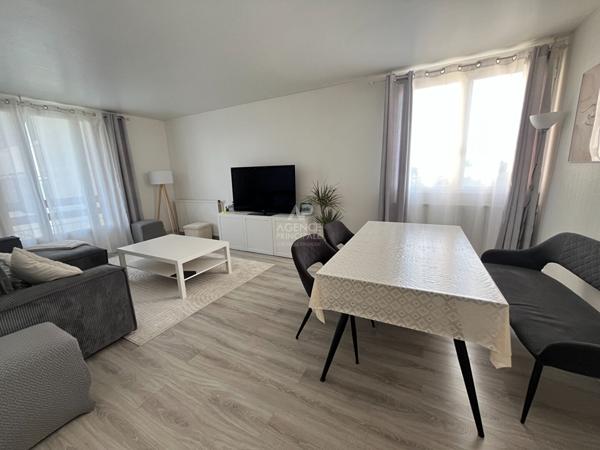 Appartement Pontoise 4 pièce(s) 91.48 m2 €229 000 ** - Référence 11003