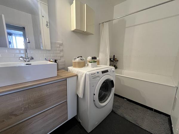 Appartement Pontoise 4 pièce(s) 91.48 m2 €229 000 ** - Référence 11003