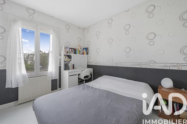 Maison à vendre 5 pièces 105 m² Colombes