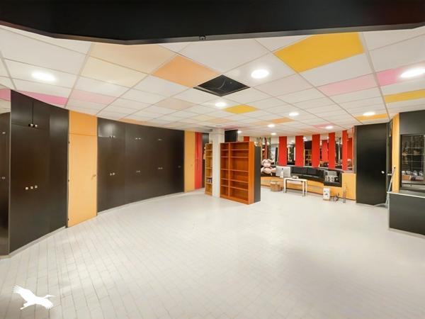 Local commercial à vendre |  Calais |  |