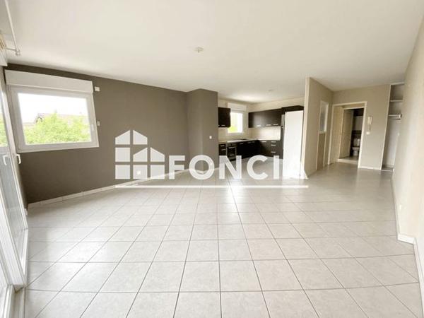 Location Appartement 4 pièces 85.65 m² - 600 ROUTE DE BATAILLARD Chenex 74520
