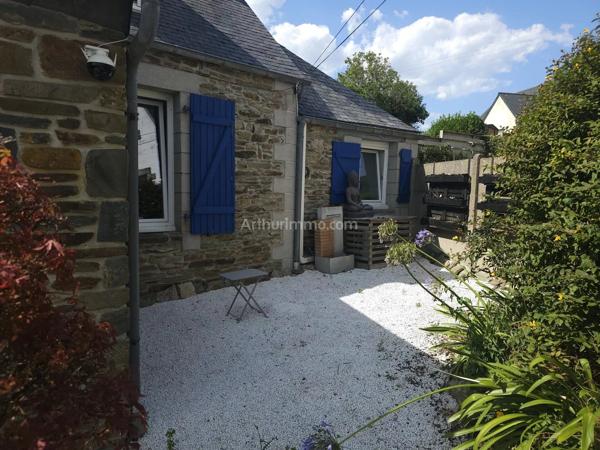 Vente                                                      Maison
                        
                     3 pièces                      67 m2                     à Ploubezre