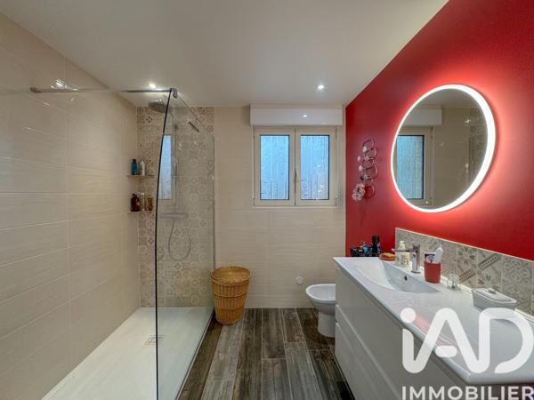Maison à vendre 6 pièces 165 m² Guignes