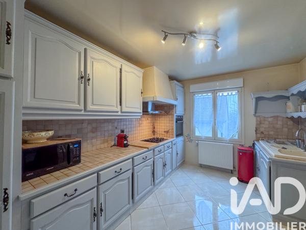 Maison à vendre 6 pièces 165 m² Guignes