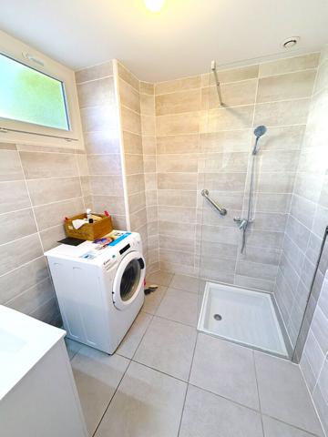 MAISON DES ANNÉES 60 DIVISÉE EN DEUX T3 AVEC GARAGES ET JARDIN INVESTISSEMENT LOCATIF SÉCURISÉ