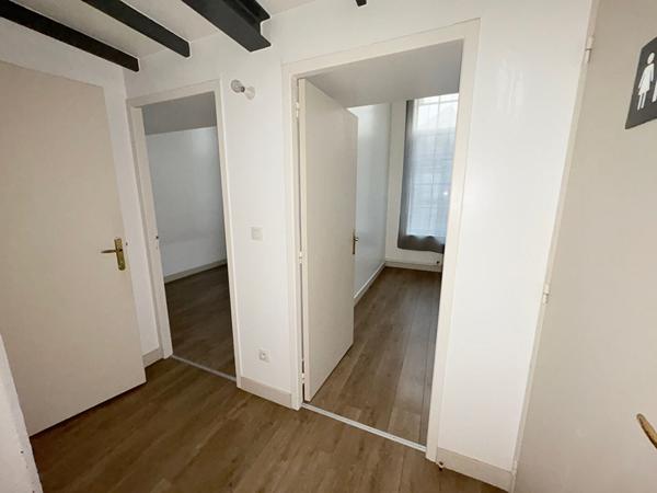 A louer Appartement T3 dans résidence sécurisée et place de parking couverte