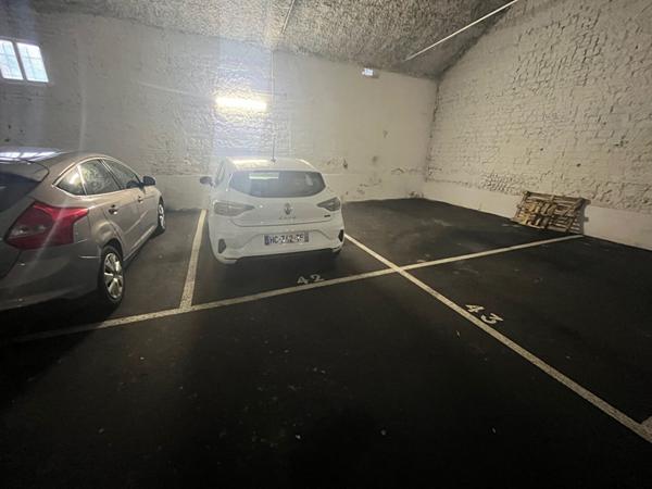 A louer Appartement T3 dans résidence sécurisée et place de parking couverte