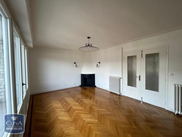 Appartement à louer 3 pièces 68.7m² Brive-la-Gaillarde (19100)