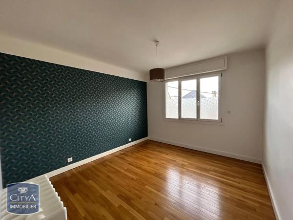 Appartement à louer 3 pièces 68.7m² Brive-la-Gaillarde (19100)