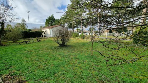 Maison avec jardin et garage à Meschers