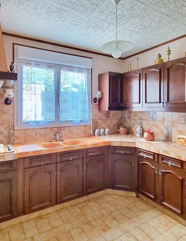 Maison avec jardin et garage à Meschers