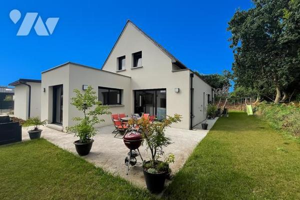 LA TRINITÉ-PLOUZANÉ - CONTEMPORAINE DE 2024 - 4 CHAMBRES - TERRAIN 405 M²